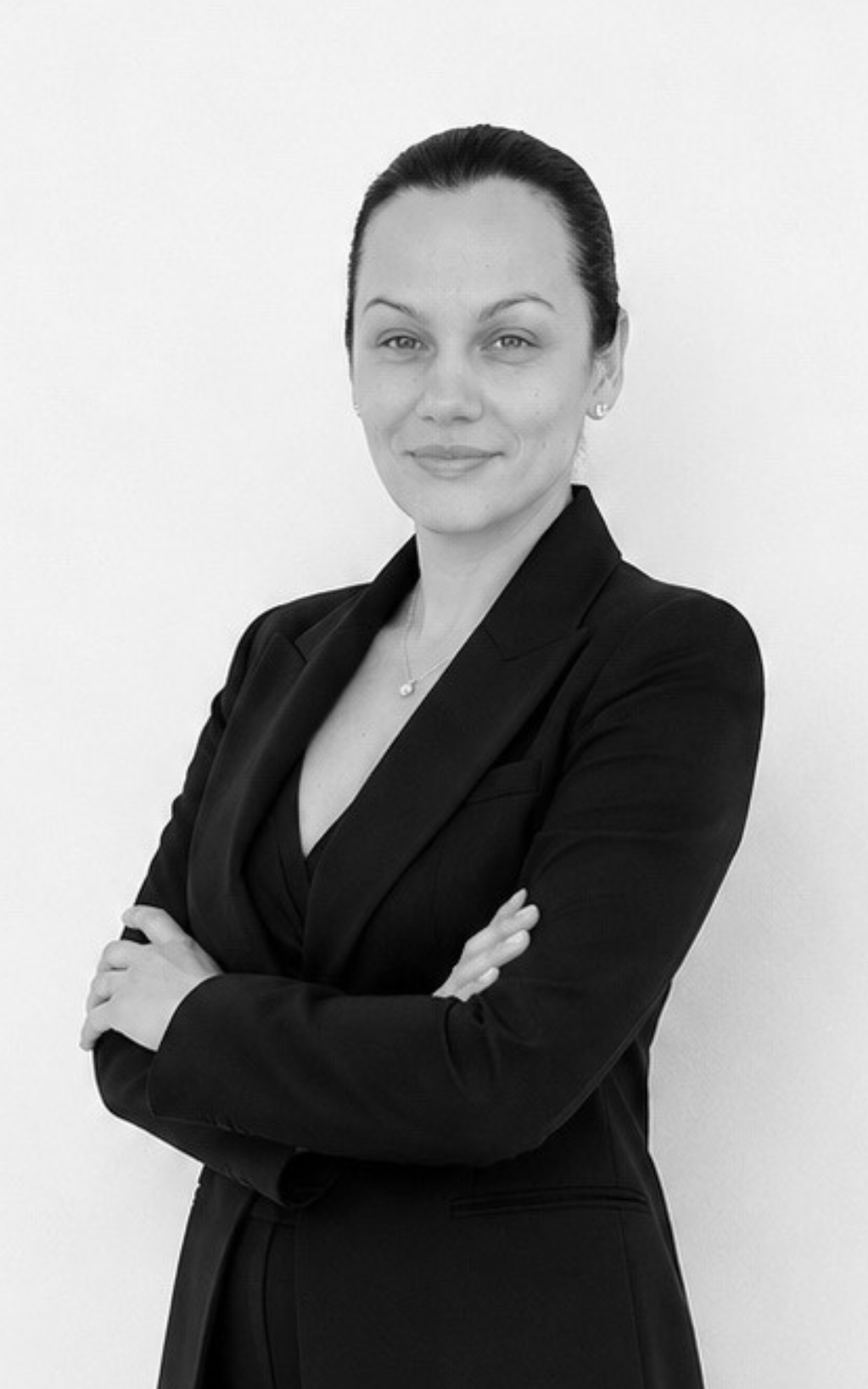 Oksana Svyryd — Co-Founder of Niche Perfumes
